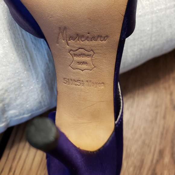 Marciano Guess Heels - Picture 9 of 10